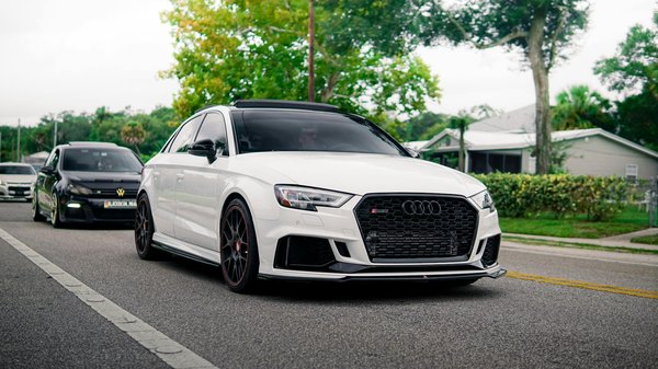 Le cocon des voitures de luxe : fusion parfaite de confort et innovation technologique